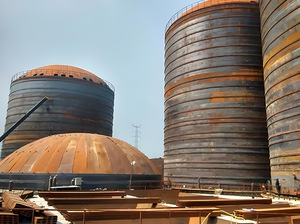 畜禽良种场焦粉钢板仓